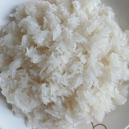 ข้าวเหนียวมะม่วง ข้าวเหนียวมูน by ข้าวเหนียวอร่อย