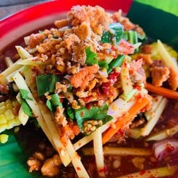 ยำไข่ปู