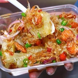 ผลไม้ปอก พร้อมทาน ร่มเกล้า 24