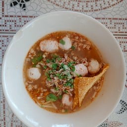 ก๋วยเตี๋ยวหมูต้มยำ พิเศษ