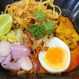 ข้าวซอยหมู