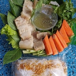 เมี่ยง ผัดไทย หอยทอด สูตรคุณยาย