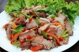 ยำคอหมูย่าง ไลน์แมน