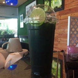 ชาเขียวน้ำผึ้งมะนาวโซดา เย็น