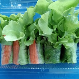 สลัดโรลปูอัดยำสาหร่าย