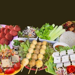 ลูกชิ้นปิ้งเชฟหำโด่ง By Chef HUMDONG/ริมบึงแก่นนคร