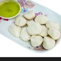 ลวกจิ้มลูกชิ้นหมูธรรมดา