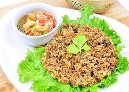 ยำปลาดุกฟู ไลน์แมน