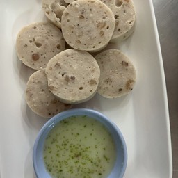 ลวกจิ้มหมูยอ