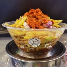 [อร่อยซ่ากับโค้ก] ยำมะม่วง +  โค้ก  (ขวด)