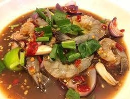 ยำกุ้งสด ไลน์แมน