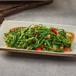 ผักกระเฉดไฟแดง