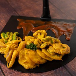 Mix Pakoda Bhajia