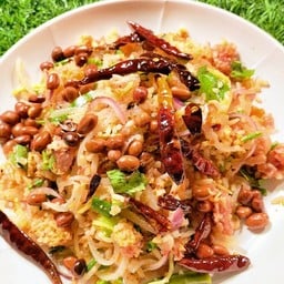 ส้มตำ ยำแซ่บ ยำแหนมข้าวทอดเจ้อิน ไดโนเสาร์ซ.58 สาขาตลาดนัดใหม่ไดโนเสาร์58