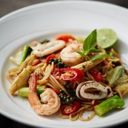 สปาเก็ตตี้ผัดขี้เมาทะเล