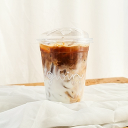 Iced Cafe Latte ลาเต้เย็น 👍