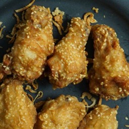 ไก่ทอดงา นาบอน  เจริญกรุง