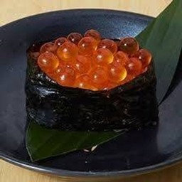 ซูชิไข่แซลมอน