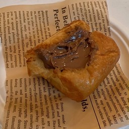 ขนมปังนูเทลล่า