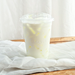 Iced Milky Hazelnut นมสดเฮเซลนัทเย็น