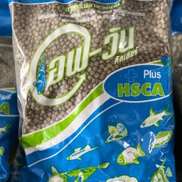 อาหารปลา เอฟ-วัน สูตรเร่งโต-เม็ดกลาง (907.2g)