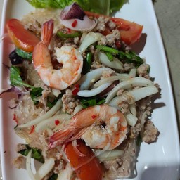 ยำวุ้นเส้นหมูสับ หมึก กุ้ง