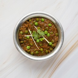 Keema Mutter