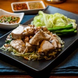 ปลากะพงลวกจิ้ม