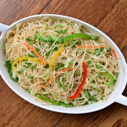 Vegetable Hakka Noodles