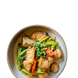 ปลากะพงผัดขึ้นฉ่าย