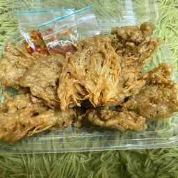 เจ้าเห็ดเข็มทอดกรอบ