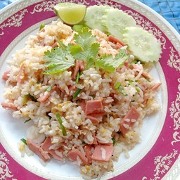 ข้าวผัดแฮมไก่