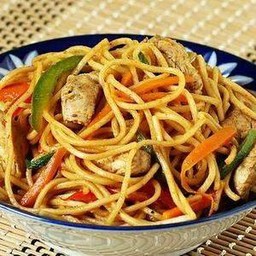 Chicken Hakka Noddles