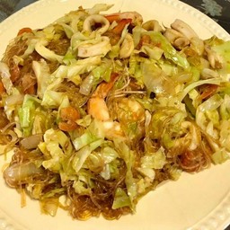 ผัดวุ้นเส้น(กับข้าว)