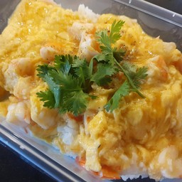 ข้าวไข่ข้นกุ้ง น้ำจิ้มซีฟู้ด