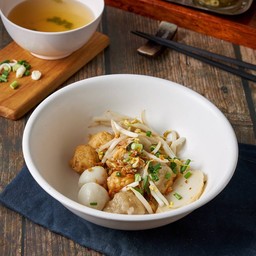 เกาเหลาลูกชิ้นแคะ