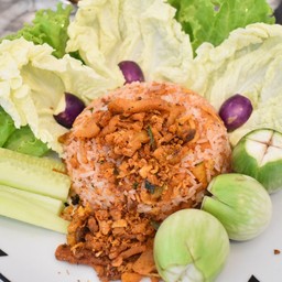 ข้าวผัดน้ำพริกกากหมู