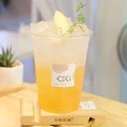 พีชโซดา