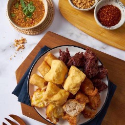 เต้าหู้ทอดสามย่าน ลาดกระบัง