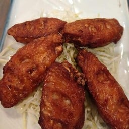 ปีกไก่ทอดจิ้มแจ่ว