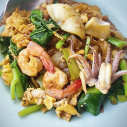 ผัดซีอิ๊วทะเล