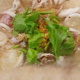 ข้าวต้มปลาหมึก