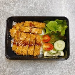 ข้าวหน้าหมูทอดทงคัตสึ