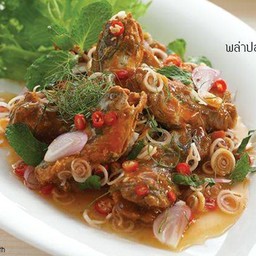 พล่าปลากระป๋อง