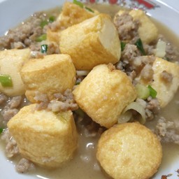 ผัดเต้าหู้หมูสับ กับข้าว