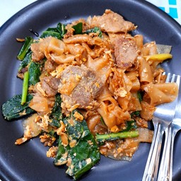 ผัดซีอิ๊วหมู