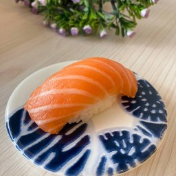 แซลม่อน