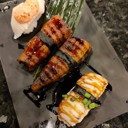 Tenjo Sushi & Yakiniku Premium Buffet เซ็นทรัล ปิ่นเกล้า