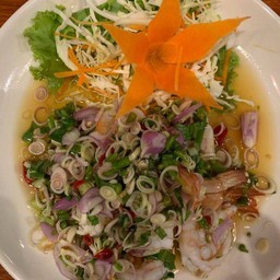 ยำตะไคร้กุ้งสด