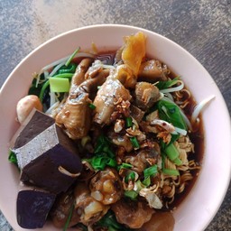 เกี้ยวไก่มะระ